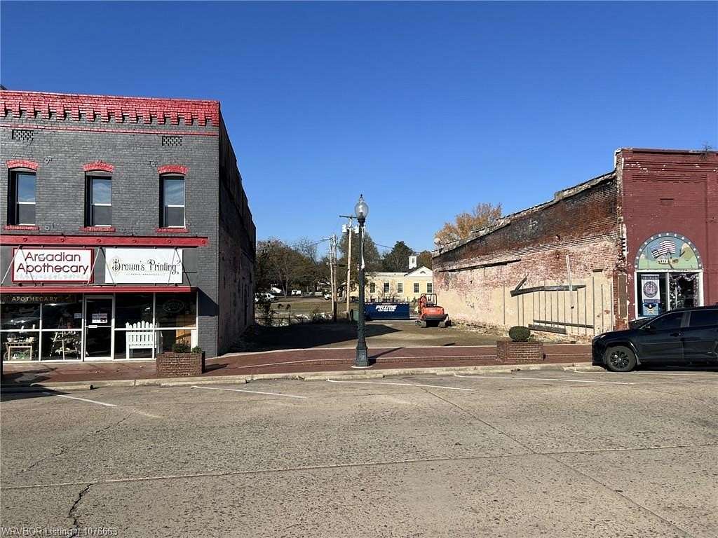 0.122 Acres of Commercial Land for Sale in Paris, Arkansas