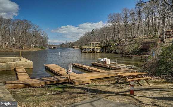 1.2 Acres of Residential Land for Sale in Mineral, Virginia