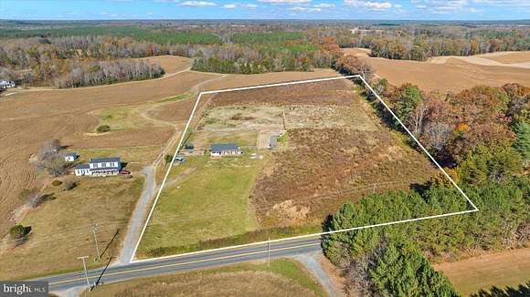 10.1 Acres of Land with Home for Sale in Milford, Virginia