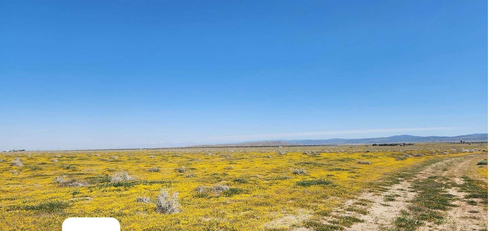 2.509 Acres of Land for Sale in Lancaster, California