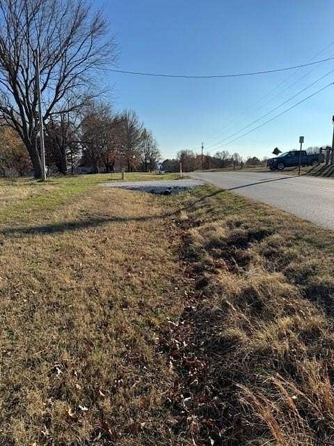 1.69 Acres of Mixed-Use Land for Sale in Farmington, Arkansas