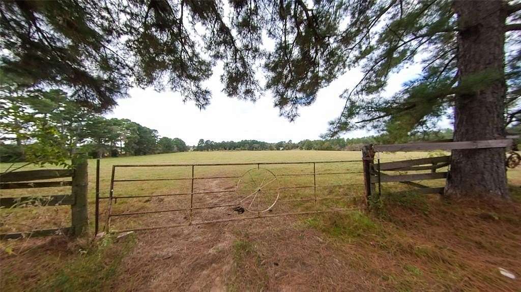 33.758 Acres of Recreational Land & Farm for Sale in Palestine, Texas