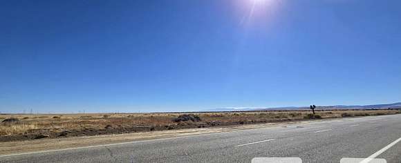 2.138 Acres of Land for Sale in Lancaster, California