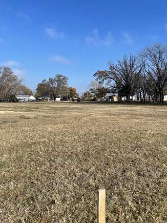 0.89 Acres of Residential Land for Sale in Haven, Kansas