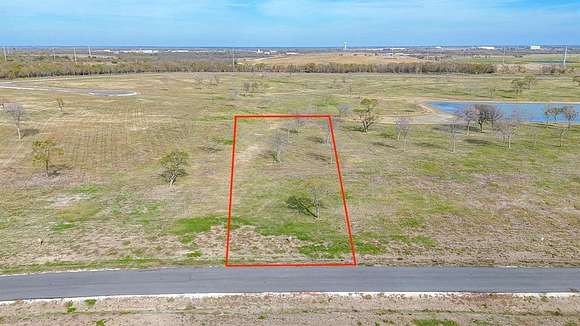 1.44 Acres of Residential Land for Sale in Corsicana, Texas