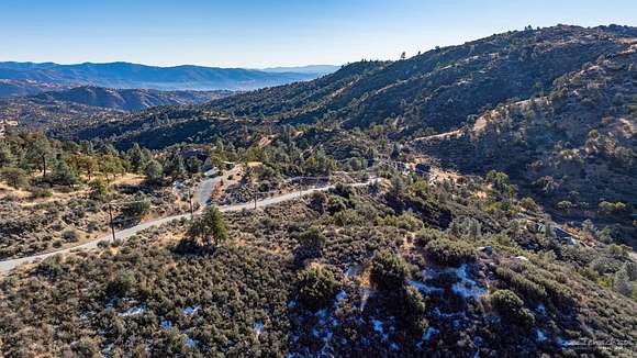 3.71 Acres of Residential Land for Sale in Tehachapi, California