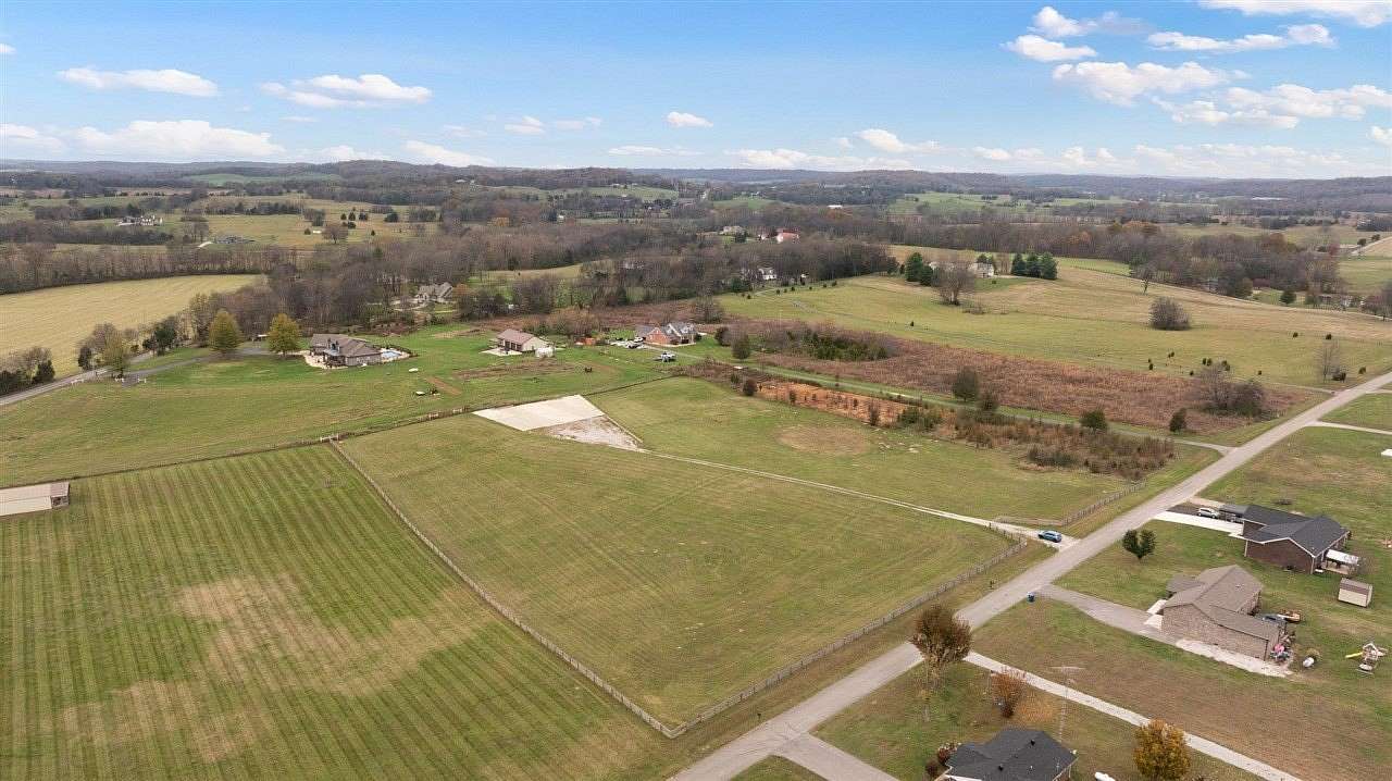 5 Acres of Residential Land for Sale in Rockfield, Kentucky