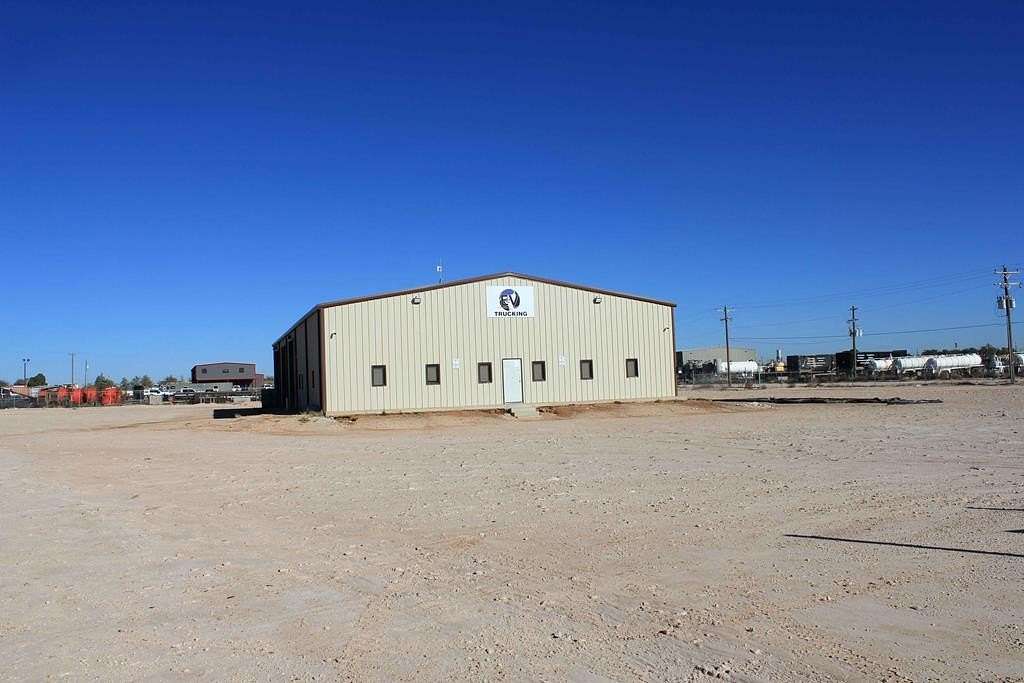 3.07 Acres of Improved Commercial Land for Sale in Midland, Texas