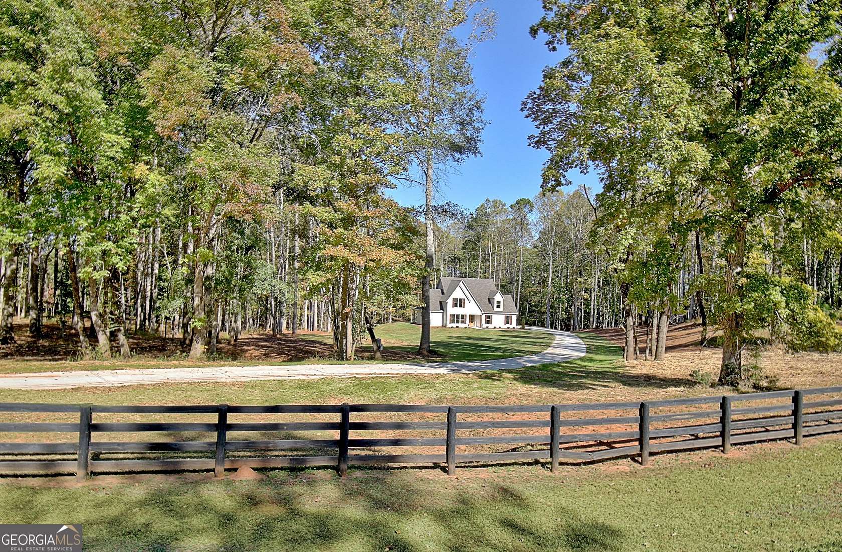 7 Acres of Residential Land with Home for Sale in Moreland, Georgia