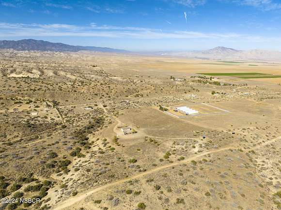 20.34 Acres of Land with Home for Sale in Cuyama, California