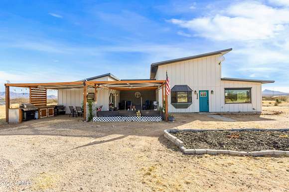 12.02 Acres of Land with Home for Sale in Hereford, Arizona