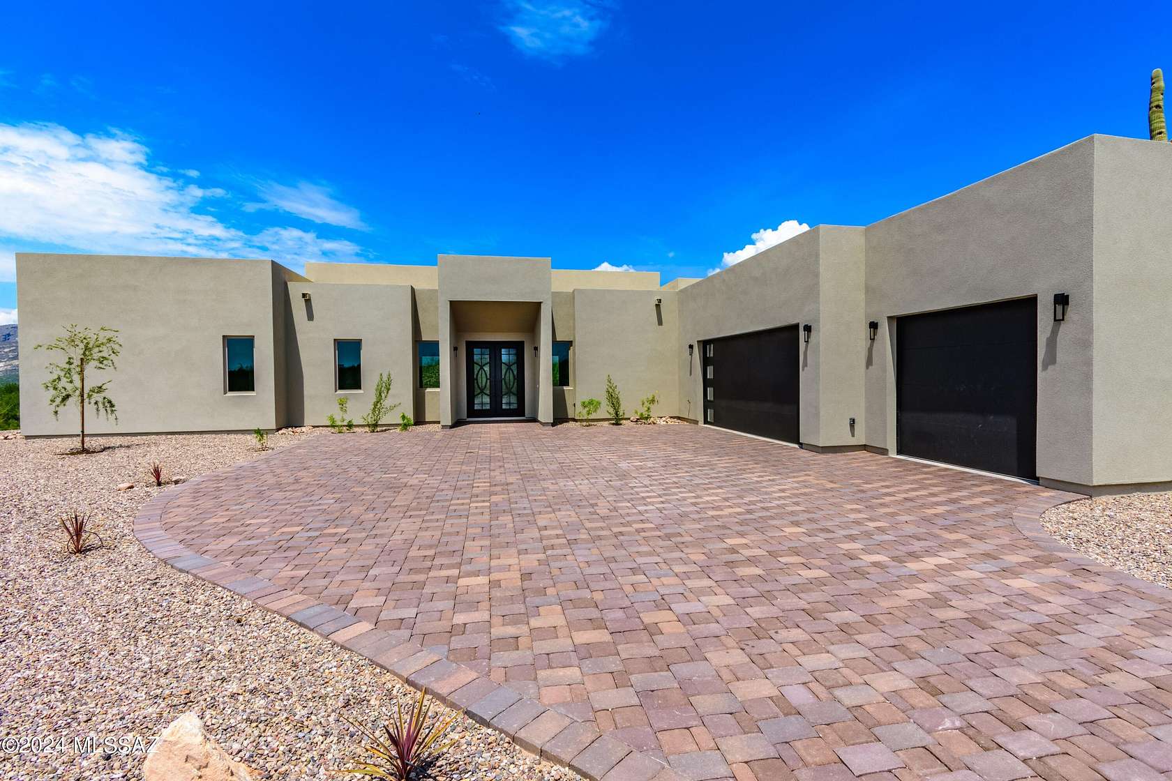 2 Acres of Residential Land with Home for Sale in Vail, Arizona