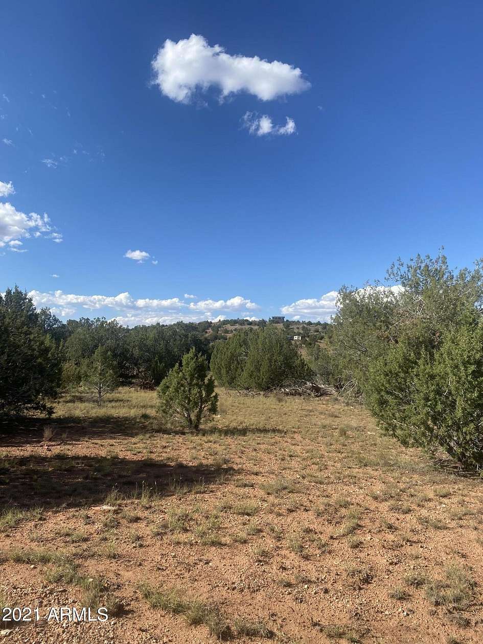 1.62 Acres of Residential Land for Sale in Seligman, Arizona