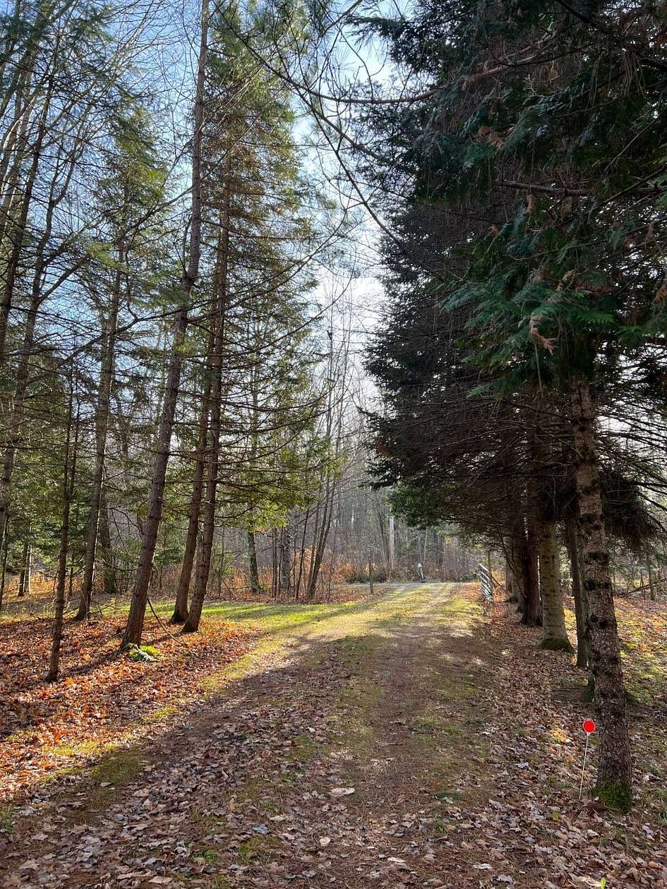 6 Acres of Residential Land with Home for Sale in Chateaugay, New York