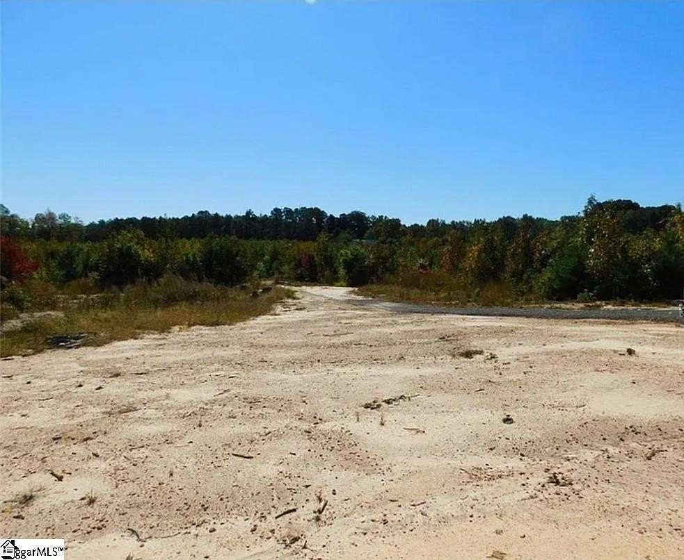 10 Acres of Recreational Land for Sale in Ware Shoals, South Carolina