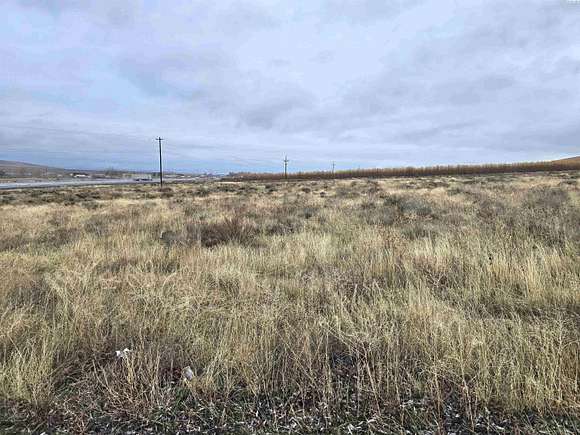 6.34 Acres of Residential Land for Sale in Benton City, Washington