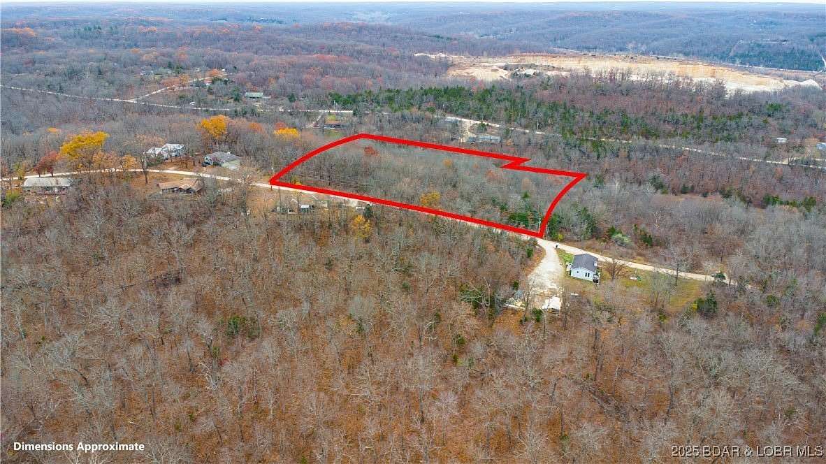 4.4 Acres of Residential Land for Sale in Lake Ozark, Missouri