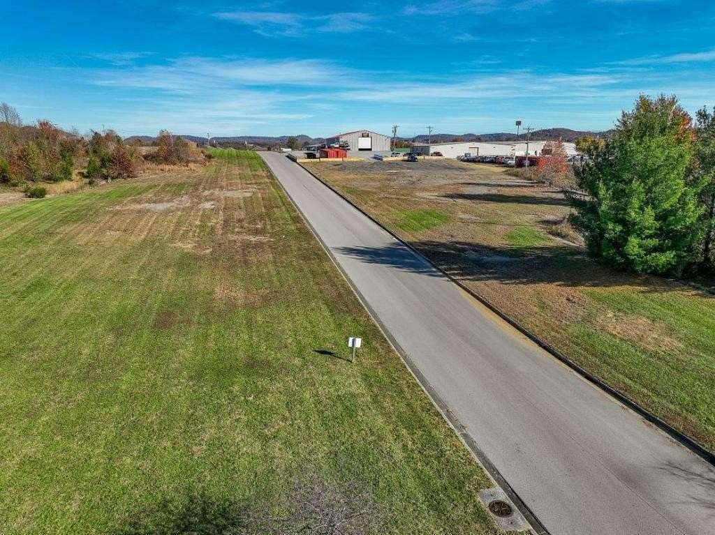 0.98 Acres of Residential Land for Sale in Berea, Kentucky