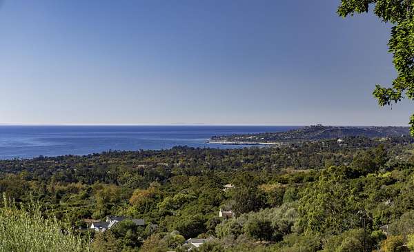 21.2 Acres of Land with Home for Sale in Montecito, California