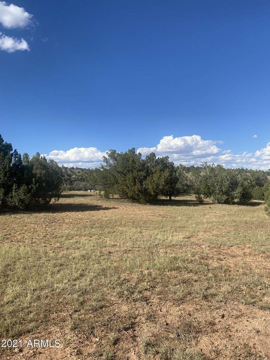 1.48 Acres of Residential Land for Sale in Seligman, Arizona