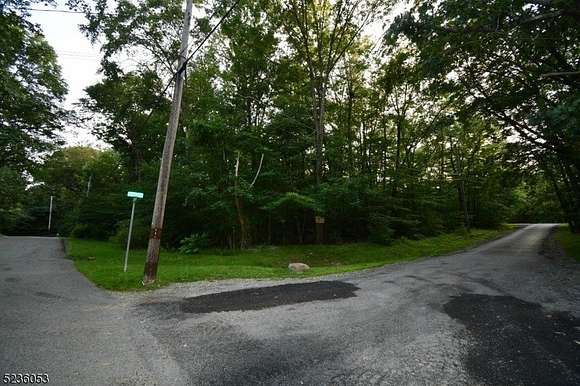 1.2 Acres of Residential Land for Sale in Stillwater Township, New Jersey