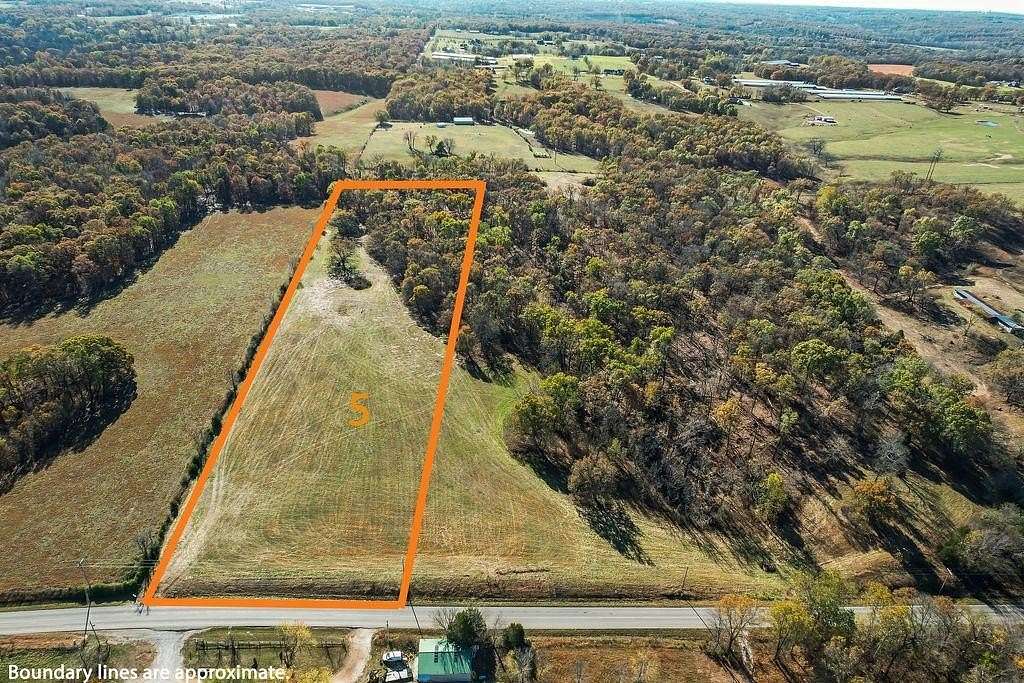 8.97 Acres of Residential Land for Sale in Gravette, Arkansas