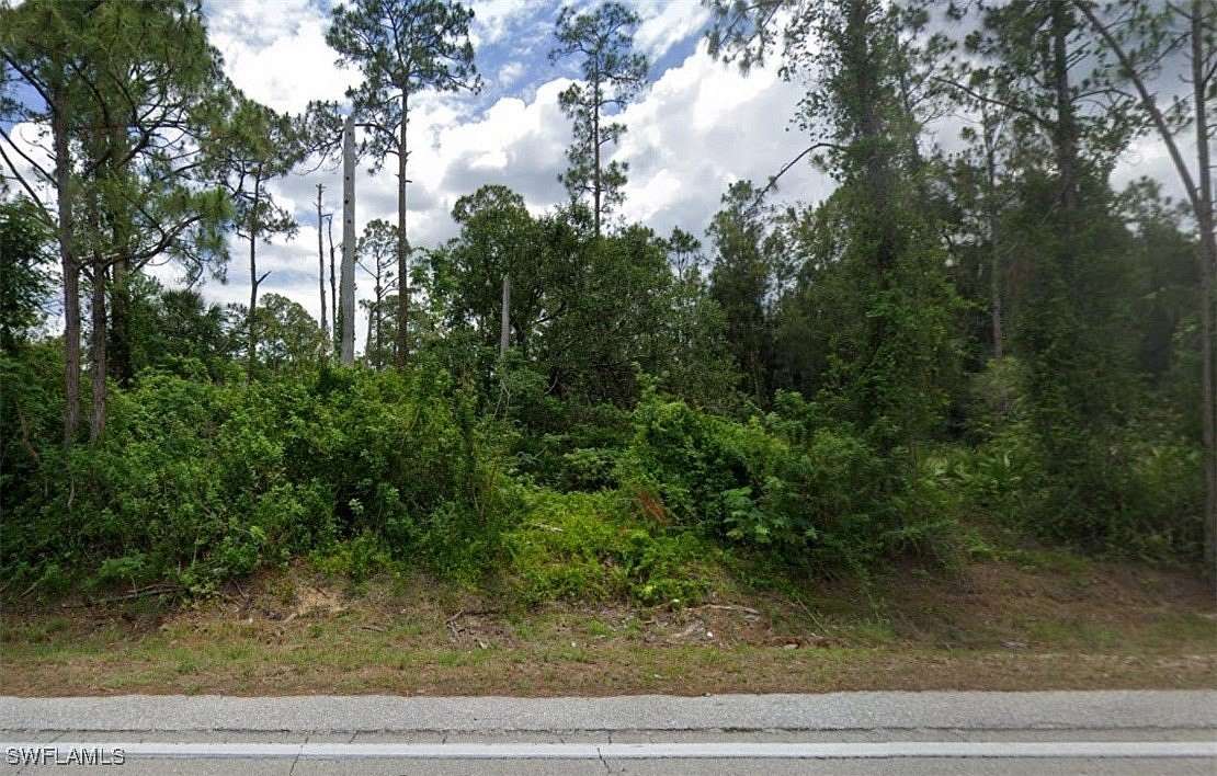 0.5 Acres of Residential Land for Sale in Lehigh Acres, Florida