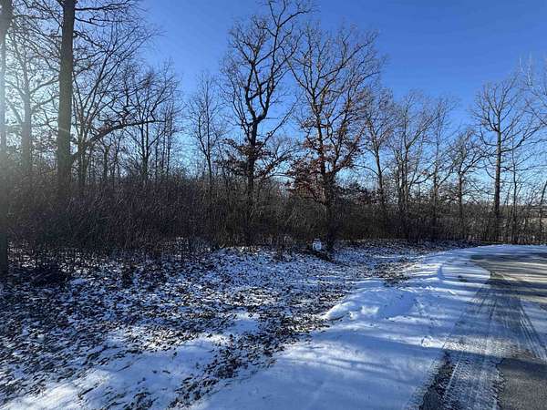 1 Acre of Residential Land for Sale in Oshkosh, Wisconsin