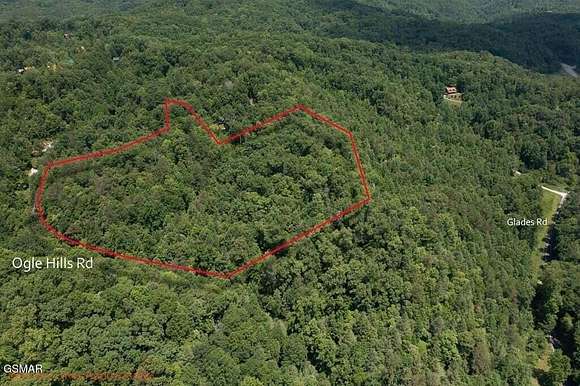 7.85 Acres of Residential Land for Sale in Gatlinburg, Tennessee