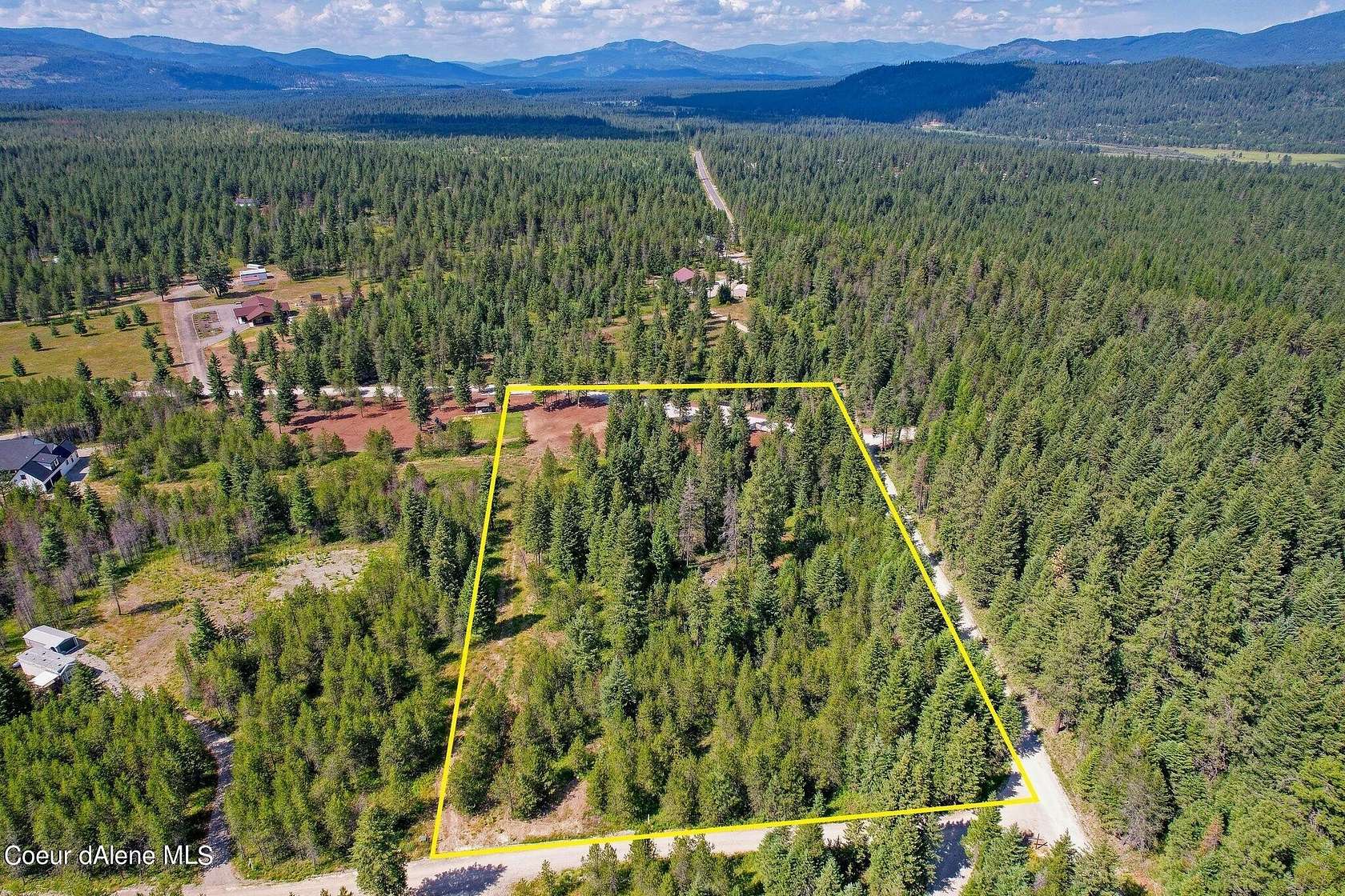 4.7 Acres of Residential Land for Sale in Spirit Lake, Idaho