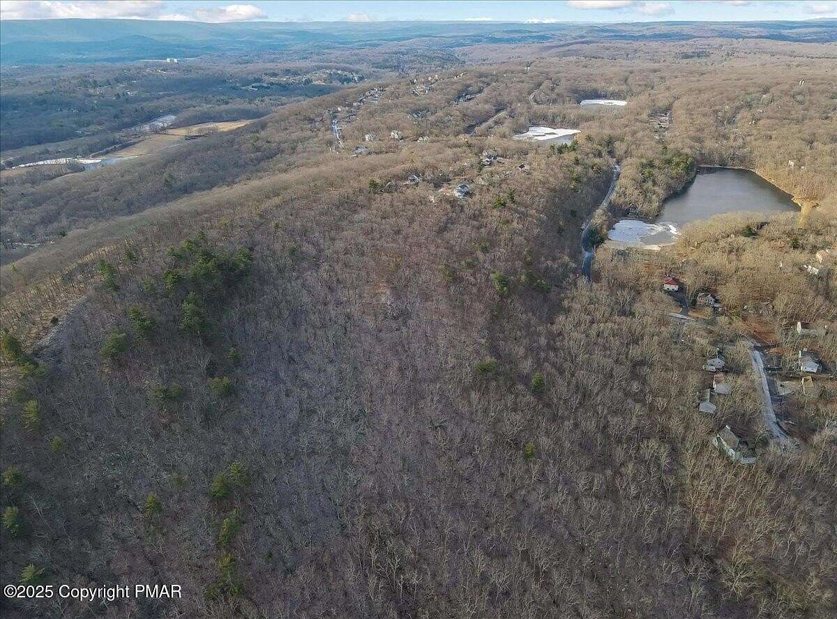 37.22 Acres of Recreational Land for Sale in East Stroudsburg, Pennsylvania