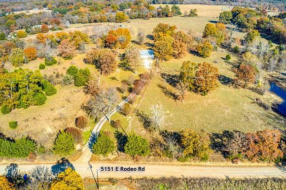 30 Acres of Land with Home for Sale in Atoka, Oklahoma