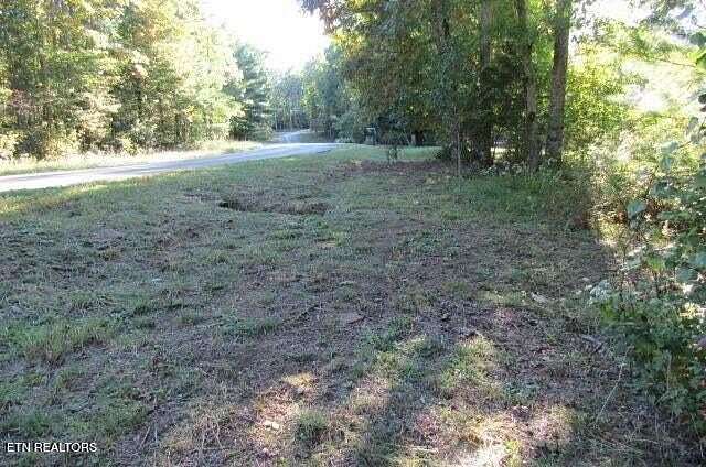 1 Acre of Residential Land for Sale in Crossville, Tennessee