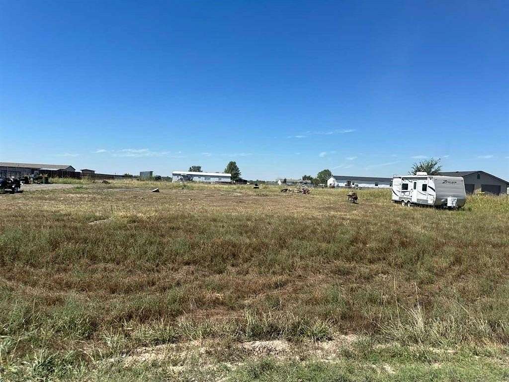 1.001 Acres of Residential Land for Sale in Justin, Texas