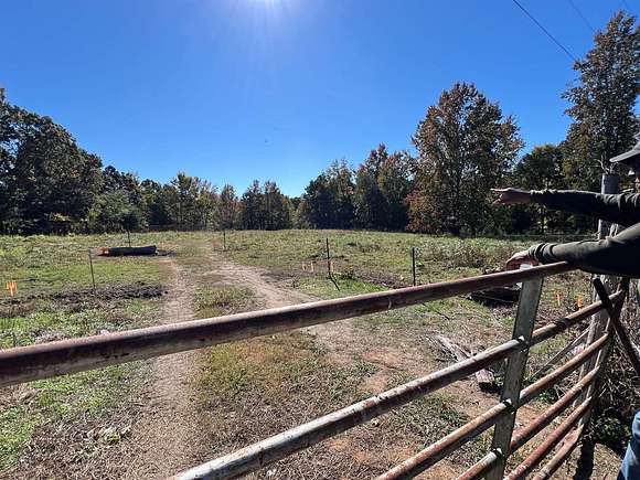 14 Acres of Land for Sale in Bullock, North Carolina