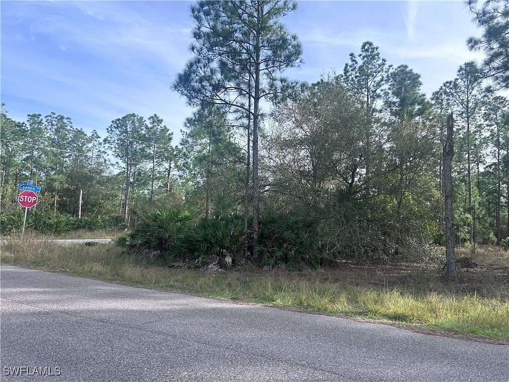 0.25 Acres of Land for Sale in Lehigh Acres, Florida