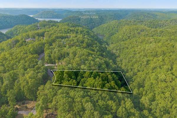 2 Acres of Residential Land for Sale in Sparta, Tennessee