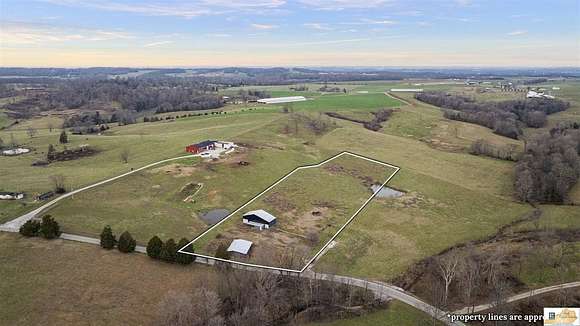 4.5 Acres of Residential Land for Sale in Glasgow, Kentucky