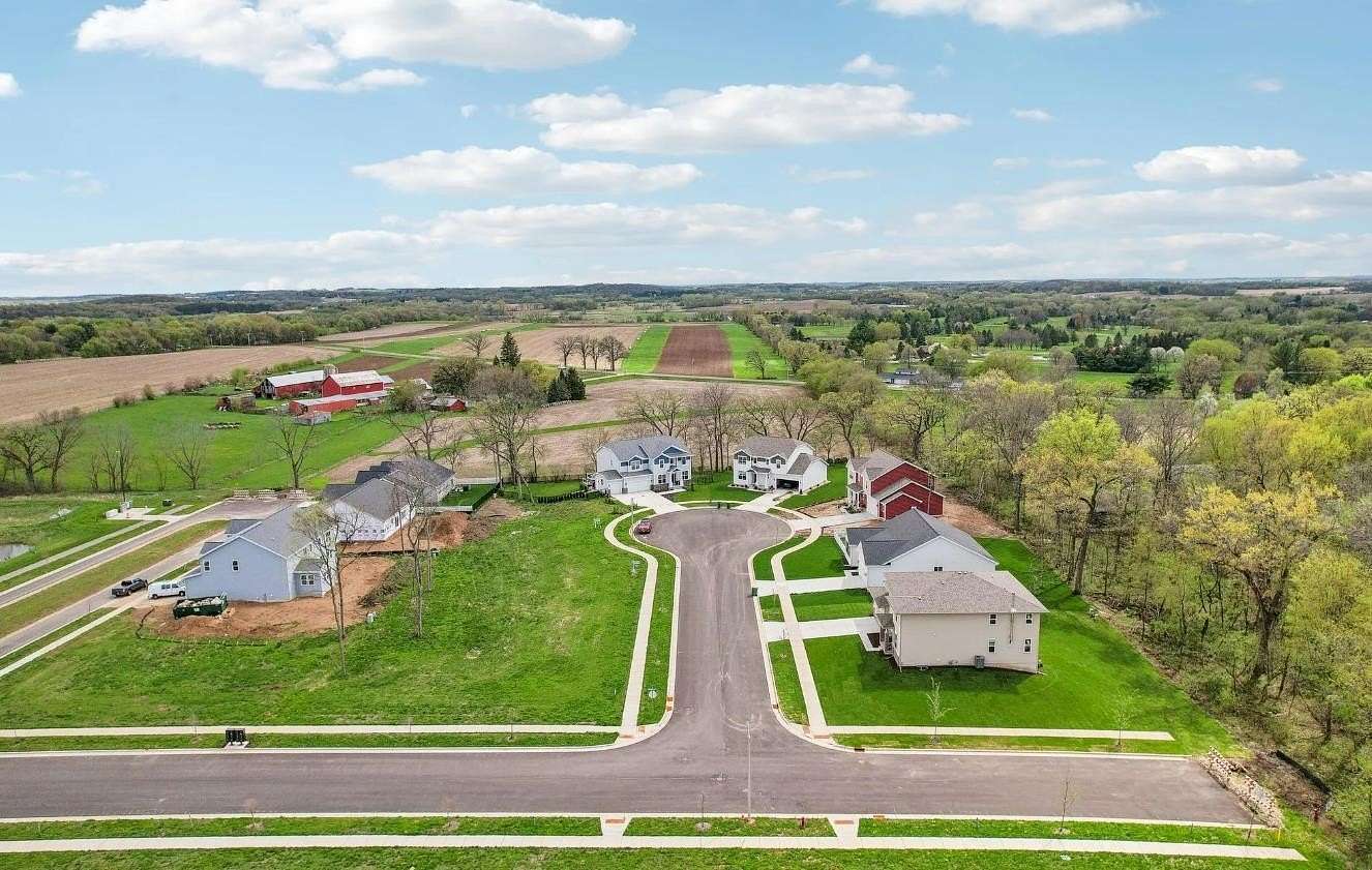 0.24 Acres of Residential Land for Sale in Cottage Grove, Wisconsin