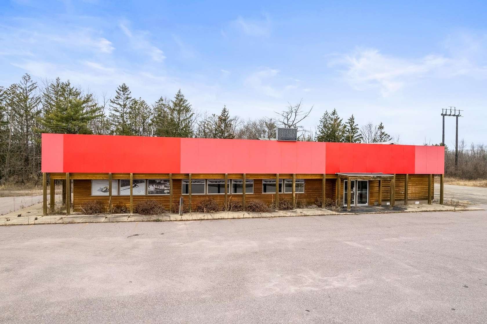 4 Acres of Improved Commercial Land for Sale in Portage, Wisconsin