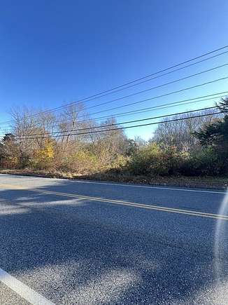 2.8 Acres of Residential Land for Sale in Westport Town, Massachusetts