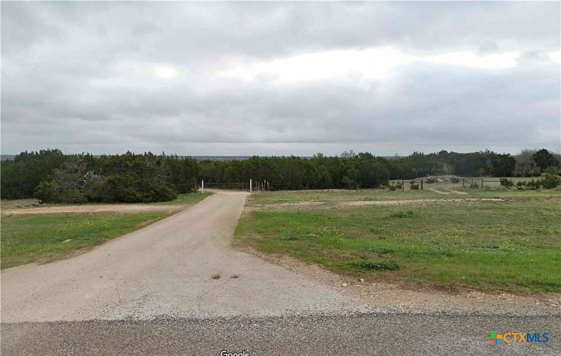 2.564 Acres of Residential Land with Home for Lease in Florence, Texas