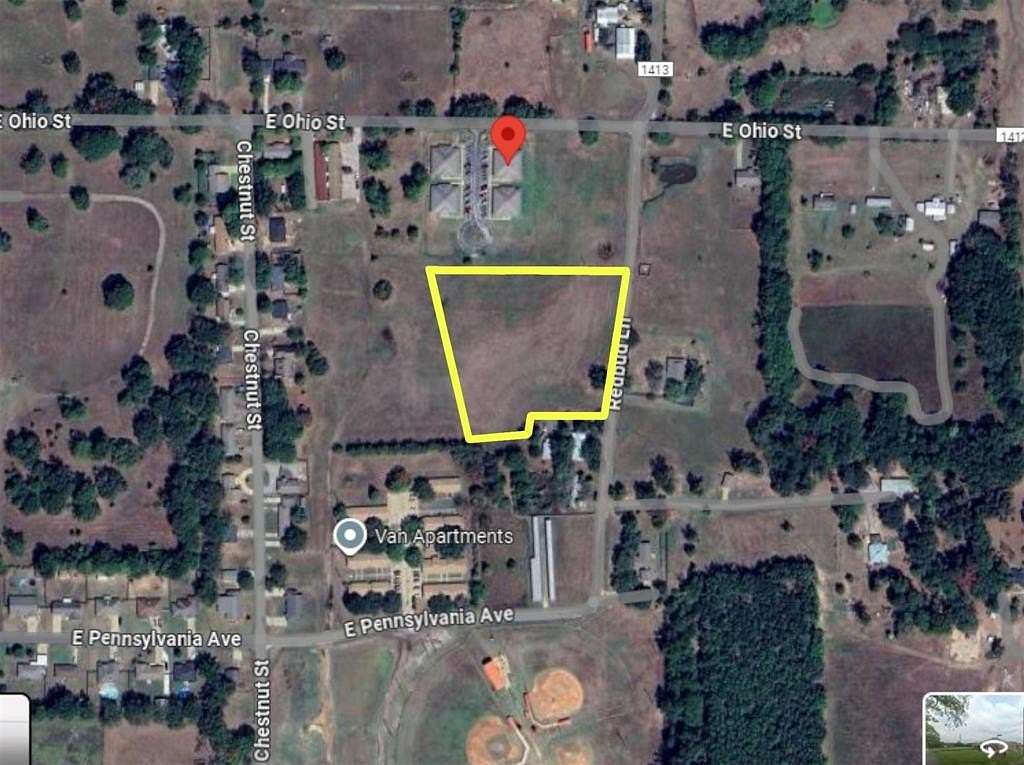 4.657 Acres of Mixed-Use Land for Sale in Van, Texas