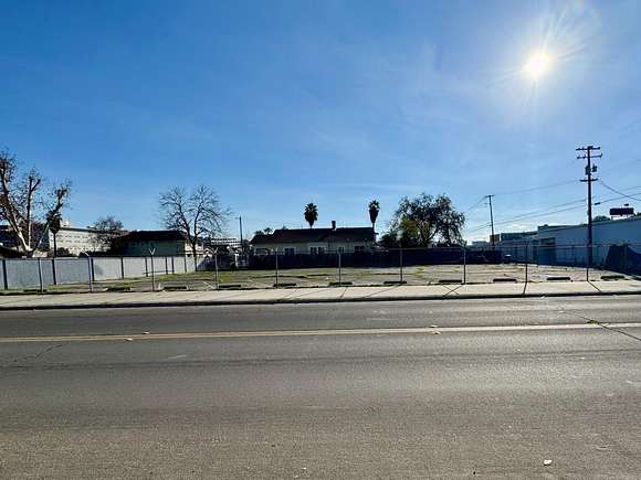 0.258 Acres of Mixed-Use Land for Sale in Fresno, California