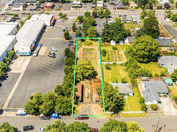 0.43 Acres of Mixed-Use Land for Sale in Portland, Oregon