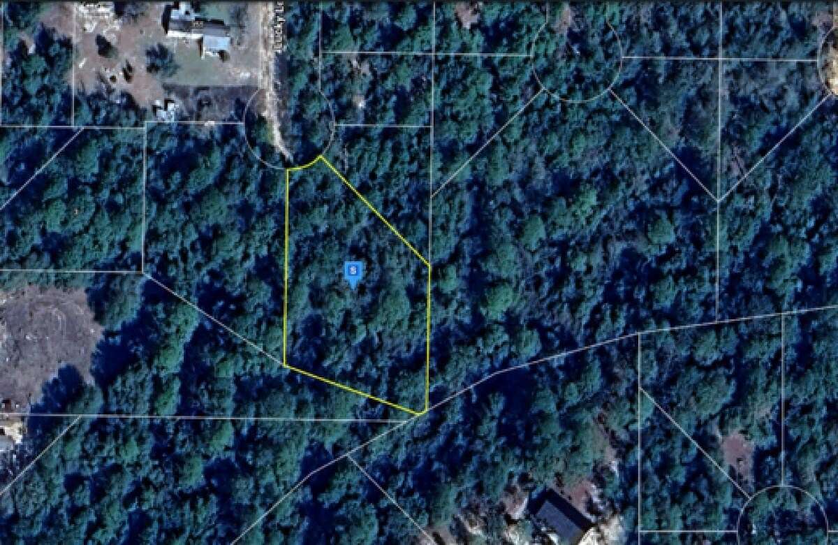 0.48 Acres of Residential Land for Sale in DeFuniak Springs, Florida