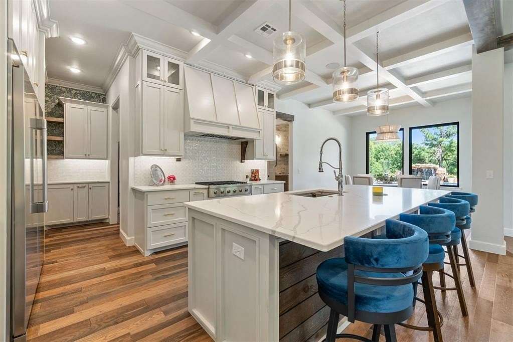 8.89 Acres of Residential Land with Home for Sale in Tuttle, Oklahoma