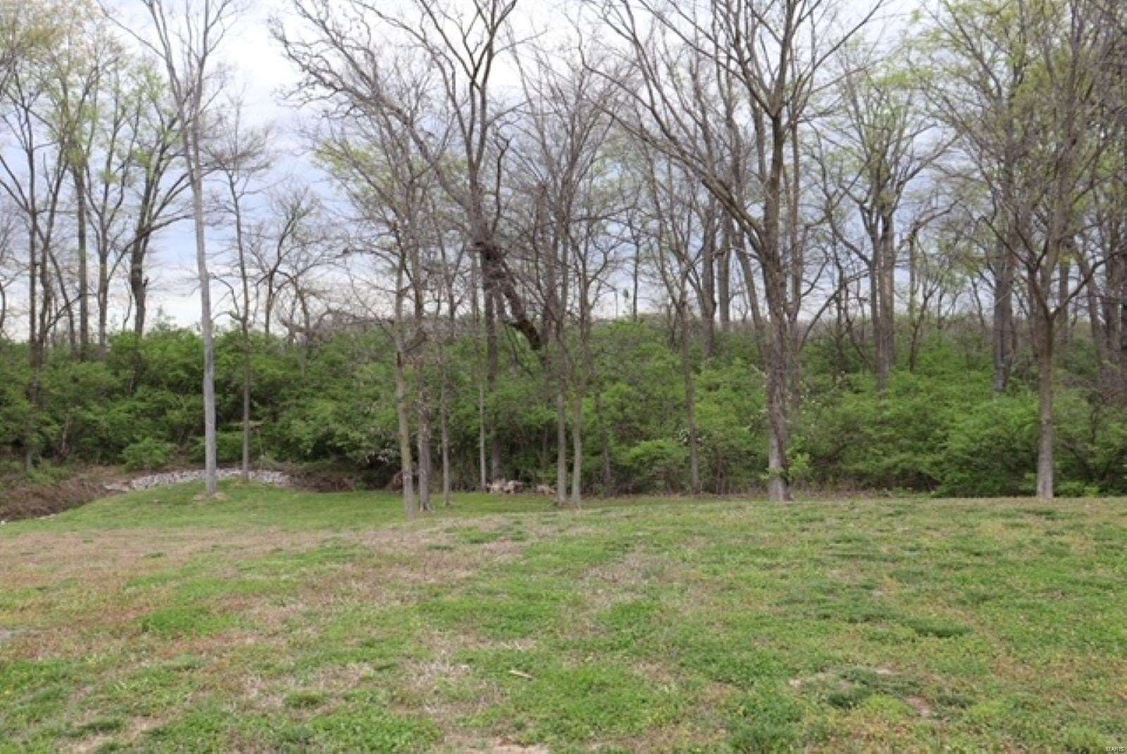 0.74 Acres of Residential Land for Sale in Smithton, Illinois