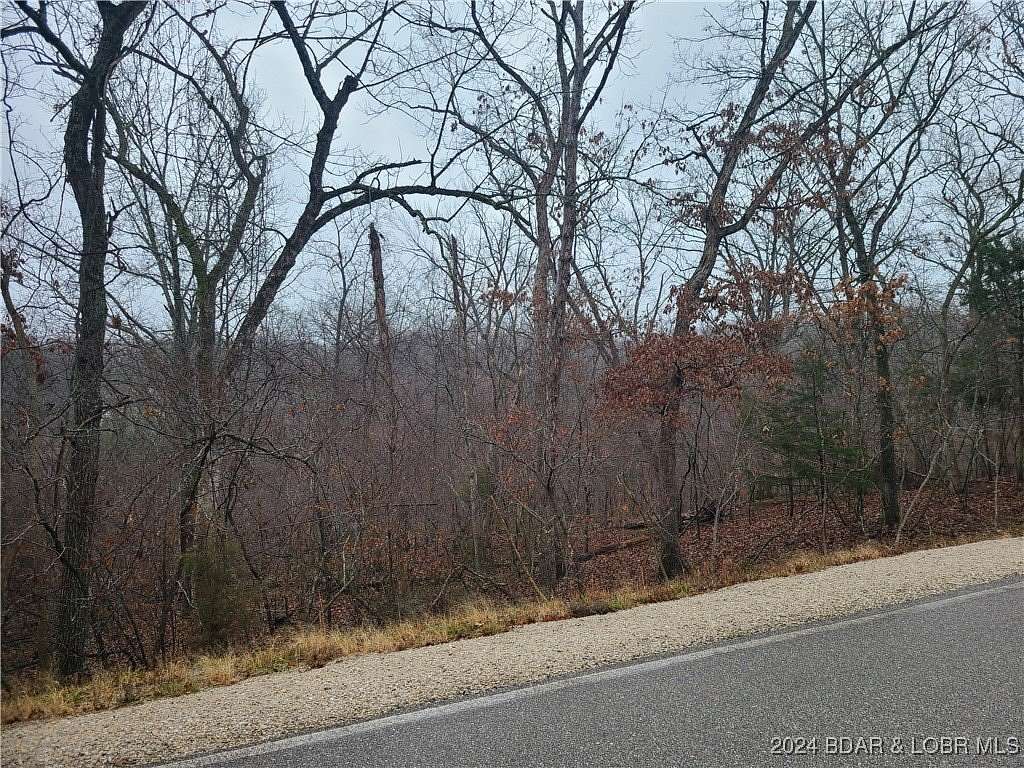 0.31 Acres of Residential Land for Sale in Village of Four Seasons, Missouri