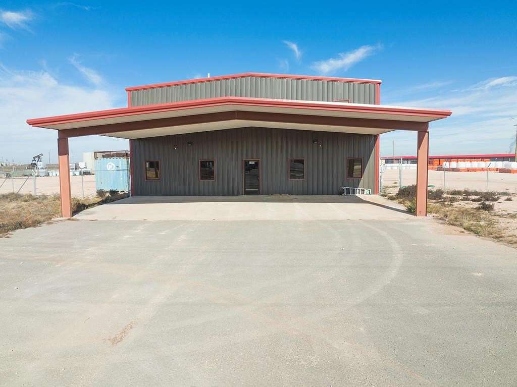 5 Acres of Improved Commercial Land for Sale in Midland, Texas